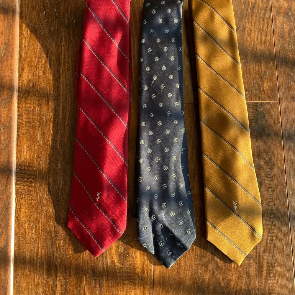 VINTAGE YSL MEN’s NECK TIE - Picture 1 of 5